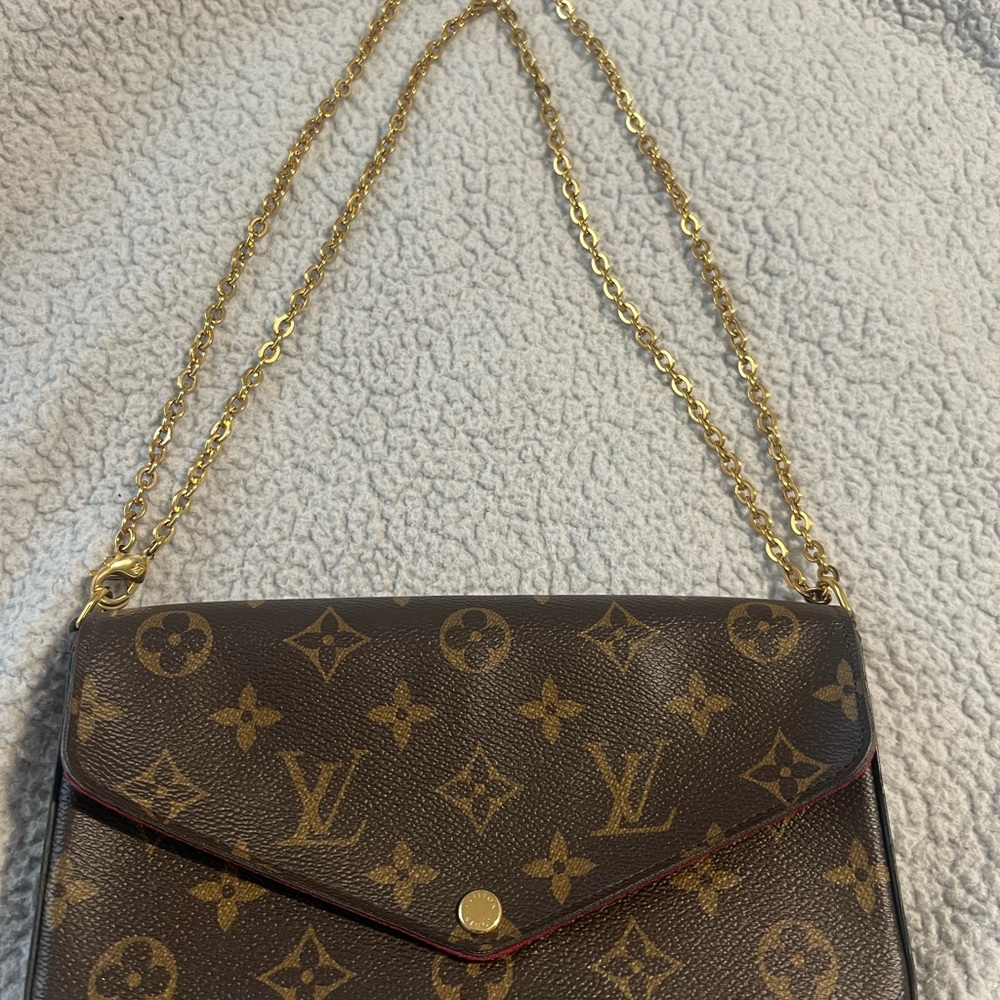 Louis Vuitton Monogram Crossbody with Gold Chain